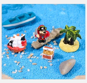 Miniature pirate ship and treasure chest resin figures set for aquarium and DIY decor