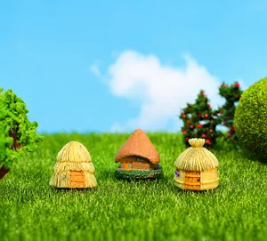 Tre casette in miniatura in resina per decorazioni di paesaggi di muschio e bonsai