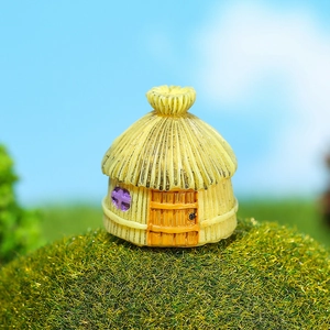 Miniature resin thatched cottage ornament with orange door for moss landscape decor