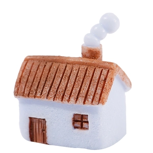 Figura de casa miniatura de resina con tejado marrón y chimenea para micro-paisajes