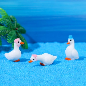 Mini White Swan Duck Resin Ornaments Micro Landscape Decoration Fairy Garden Accessories Animal Figurines With Hats