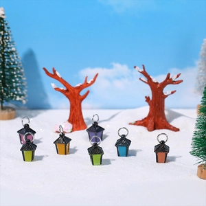 Mini lampadaires lumineux colorés en résine pour décorations de paysages de Noël