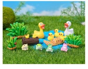 Miniatuur tuinset van hars met eenden, kikkers en planten voor vetplantdecoratie