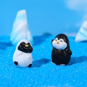Set of 2 cute resin penguin figurines for micro landscape and snow scene decoration