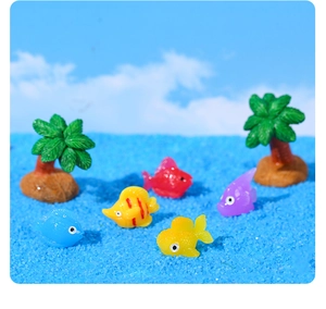 Miniature resin sea animals and tropical fish models for DIY micro landscape decor