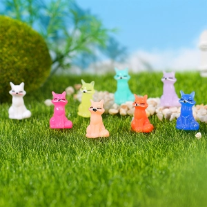 Set of 8 colorful mini resin fox figurines for DIY micro landscape fairy garden decor