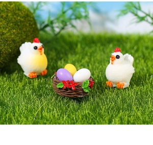Miniature resin chicks and bird nest with colorful eggs for moss micro landscape decor