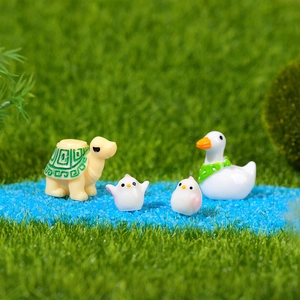 Miniature resin animal set with turtle, birds, and duck for moss landscape decoration