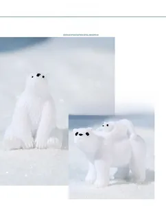 Polar bear family figurines for micro landscape and succulent pot garden decoration
