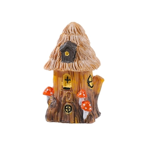 Miniatura de casa de árbol de resina con techo de paja y setas para decoración