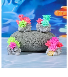 Miniature succulent resin figurines with realistic stone base for moss micro landscapes