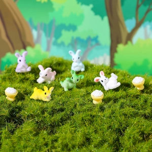 Kleurrijke mini konijn figuurtjes van hars voor mos microlandschap decoratie set