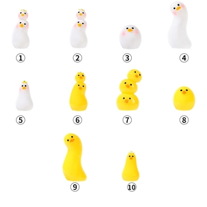 Mini figurines de poussins en résine divers styles pour décoration créative et DIY