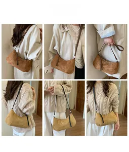 Collage de looks lifestyle avec des sacs hobo en daim marron foncé et kaki clair