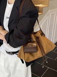 Vintage large capacity drawstring tote bag with mini pouch and leather straps for women