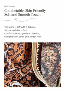 Makroaufnahme von Seidenschal mit Paisley-Muster in Vintage-Braun und Violett