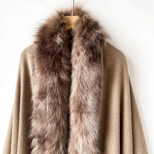 Elegant camel faux cashmere scarf with luxurious thick faux fox fur collar wrap