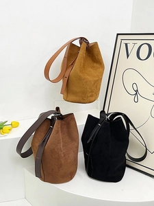 Minimalist Suede Bucket Bag For Women Large Capacity Street Fashion Adjustable Wide Strap Single Shoulder Bag Daily Commuting