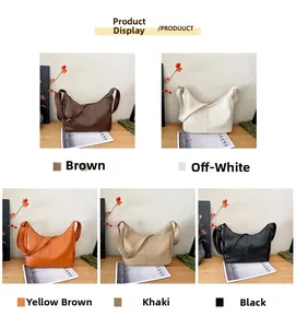 Vue détaillée de grands sacs cabas en cinq couleurs de cuir mat pour femmes
