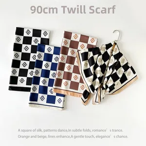 Klassieke 90cm dambord twill vierkante sjaals met logopatroon en zijden afwerking