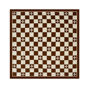 Gros plan du foulard en soie à carreaux marron et crème avec motifs floraux et bordure