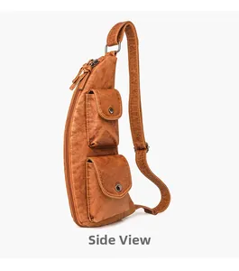 Vue latérale du sac de poitrine en cuir PU marron avec poches avant et boucle métallique