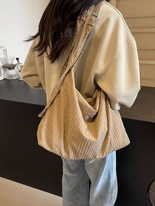 Damen Große Kapazität Plissierte Schultertasche Japanischer Stil Minimalistische Hobo Tote Leinwand Stoff Verstellbarer Riemen Pendeltasche