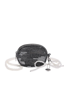 Petit sac ovale en denim noir avec paillettes argentées et bandoulière en perles