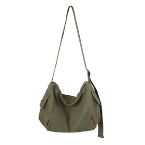 Sac bandoulière en toile vert armée de style hobo avec sangle réglable et poche