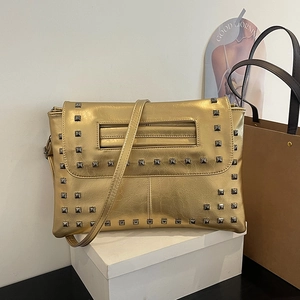 Borsa Pochette a Busta con Borchie alla Moda da Donna in Pelle PU Metallica Borsa a Tracolla Grande Capacità Borsa da Sera
