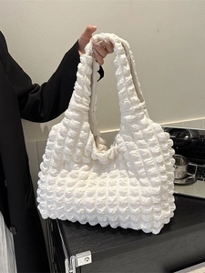 Popcorn-Stoff Plissierte Tote Bag Große Kapazität Bubble Textur Schultertasche Einfarbig Lässige Handtasche Für Damen Reisen