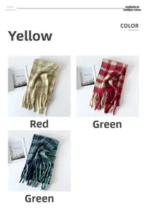 Trois écharpes en mohair à carreaux jaune, rouge et vert avec de longs pompons