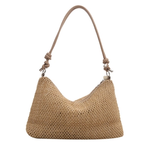 Sac à bandoulière en paille tressée kaki en forme de lune avec bandoulière à nœud chic
