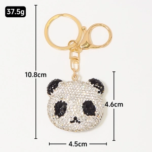 Detailansicht des Panda-Schlüsselanhängers mit Strasssteinen und Maßen in cm