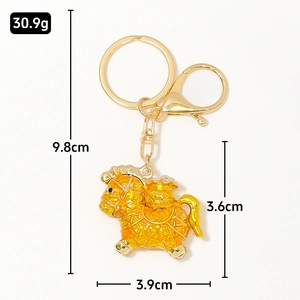 Golden horse keychain with traditional Chinese patterns and dimensions of 3.6cm by 3.9cm