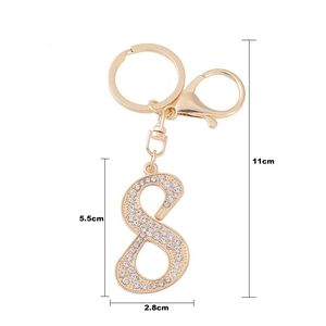 Gouden sleutelhanger nummer 8 met strassteentjes, 11cm lengte en handige karabijnsluiting
