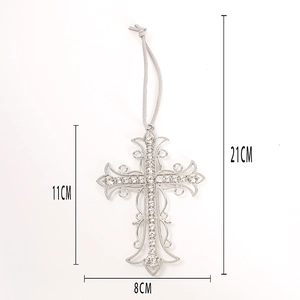 Adorno navideño de cruz plateada con pedrería y cordón colgante de 21cm