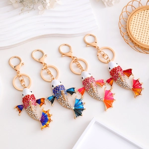Luxe Strass Koikarper Sleutelhanger Zinklegering Emaille Goudvis Tas Charm Glinsterende Sleutelring Voor Vrouwen Tas Decoratie Accessoire