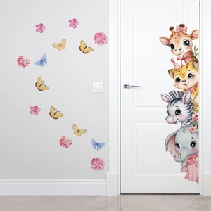 Détail de stickers muraux girafe, zèbre et éléphant pour chambre d'enfant