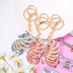 Porte-Clés Hippocampe en Alliage de Zinc de Luxe avec Strass Pendentif de Sac Animal Émaillé pour Femme Cadeau