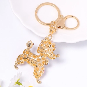 Porte-clés caniche doré exquis avec strass roses étincelants sur anneau en métal