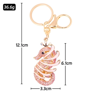Porte-clés hippocampe rose avec cristaux et fermoir doré, longueur de 12,1 cm