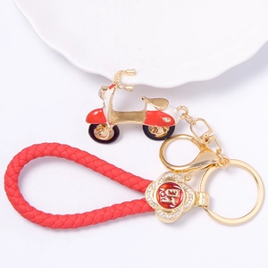 Vintage Motorroller Schlüsselanhänger Strass Zinklegierung Anhänger Mit Glücksbringer Geflochtenem Seil Schlüsselring Tasche Aufhänger Geschenk