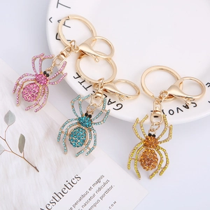 Luxury Spider Keychain Rhinestone Animal Insect Pendant Zinc Alloy Gold Plated Crystal Key Ring For Women Bag Charm Gift
