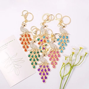 Crystal Rhinestone Peacock Keychain Zinc Alloy Animal Bag Pendant Accessory Elegant Metal Key Ring Jewelry For Women