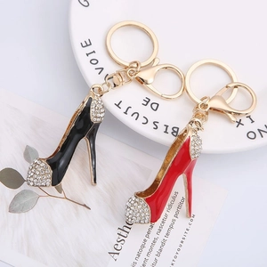 Porte-clés à Talon Haut en Strass Anneau de Clé en Alliage Métallique Pendentif de Charme de Sac de Voiture Étincelant pour Femmes Filles Bijoux de Mode Cadeau