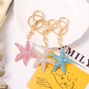 Sparkling Rhinestone Starfish Keychain Crystal Ocean Theme Gold Plated Zinc Alloy Bag Charm Pendant For Women Accessories