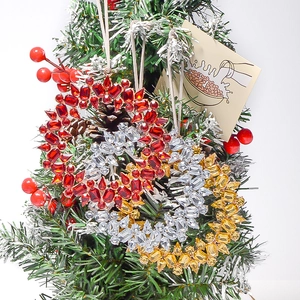 Zinc Alloy Rhinestone Christmas Wreath Pendant Sparkling Round Hanging Ornament For Festive Shop Window Home Decor