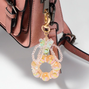 Sweet Colorful Beaded Flower Heart Keychain Zinc Alloy Iridescent Acrylic Bead Bow Bag Charm Women Pendant Key Ring Jewelry
