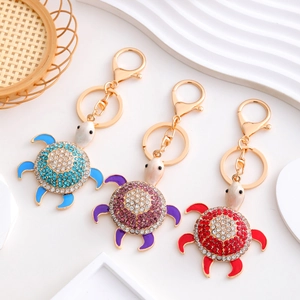 Exquisite Rhinestone Sea Turtle Keychain Shiny Crystal Animal Bag Charm 18K Gold Plated Alloy Turtle Key Ring For Women Gift